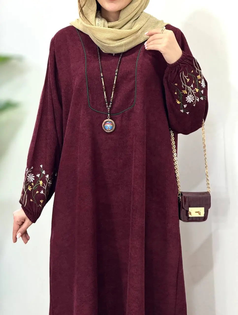 پیراهن مانتویی گلدوزی جانان